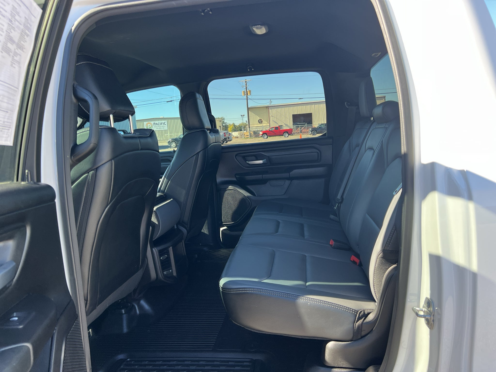 2023 RAM 1500 Tradesman Crew Cab 4x4 5'7" Box
