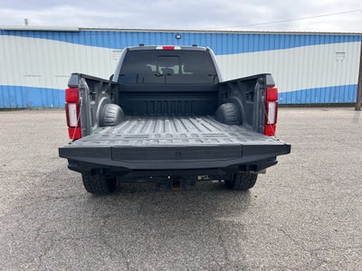 2022 Ford F-350 LARIAT