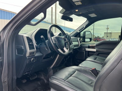 2022 Ford F-350 LARIAT