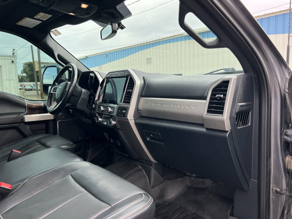 2022 Ford F-350 LARIAT