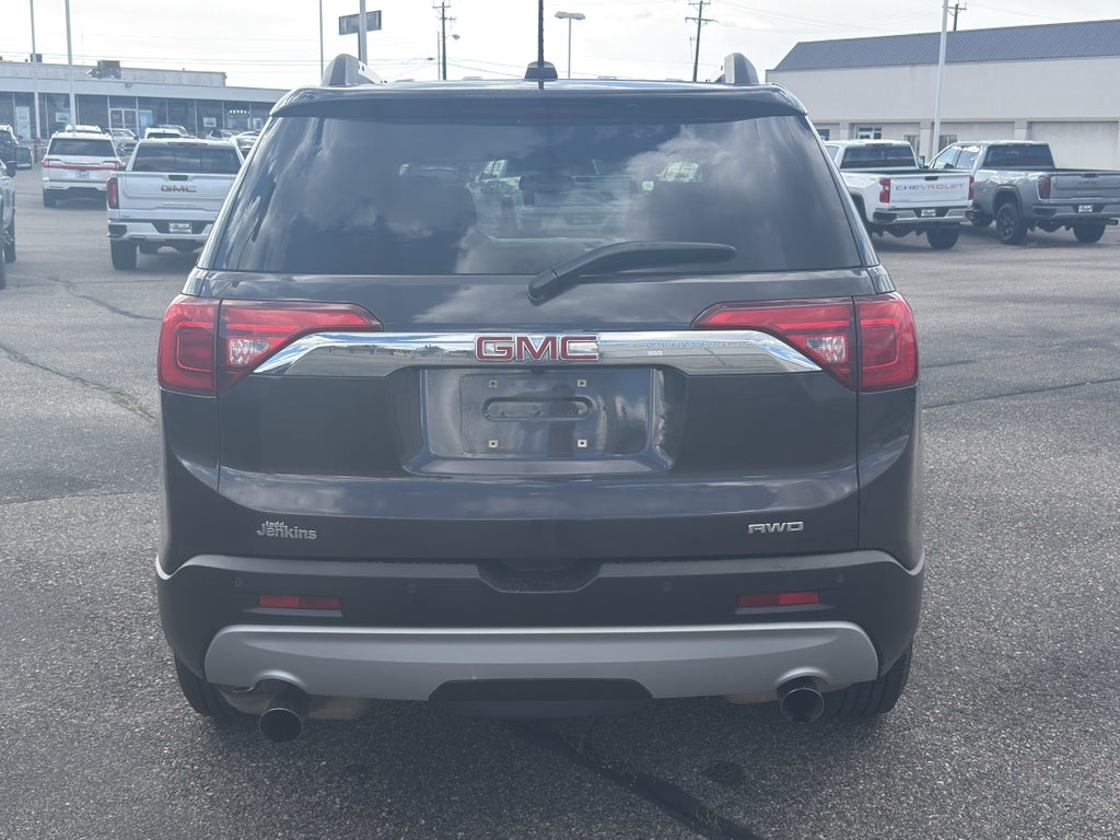 2017 GMC Acadia SLT