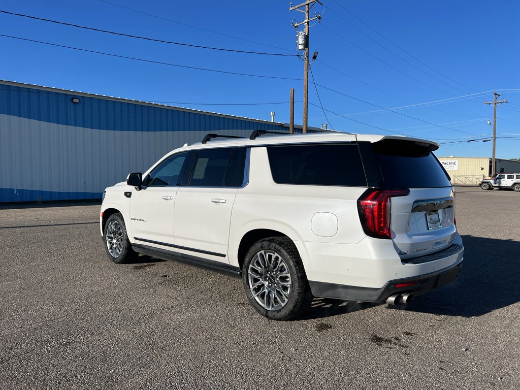 2023 GMC Yukon XL Denali Ultimate