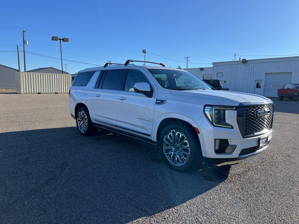 2023 GMC Yukon XL Denali Ultimate