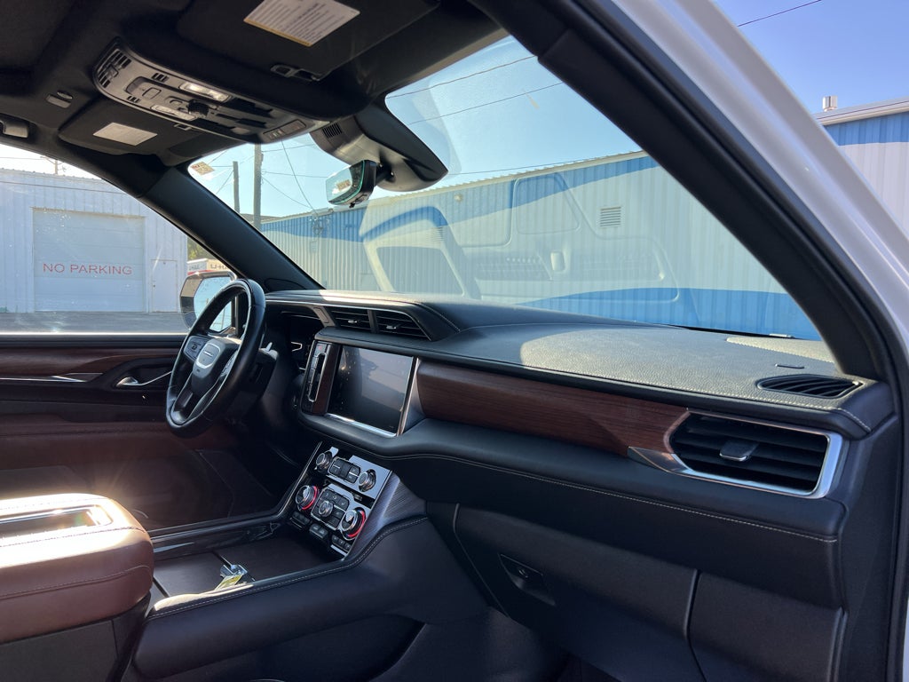 2023 GMC Yukon XL Denali Ultimate