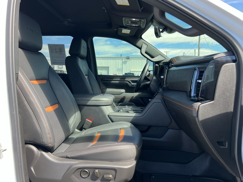 2025 GMC Sierra 2500 HD AT4