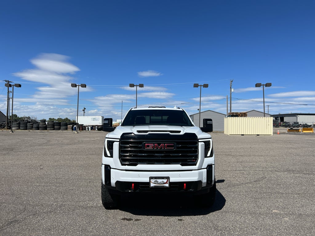 2025 GMC Sierra 2500 HD AT4