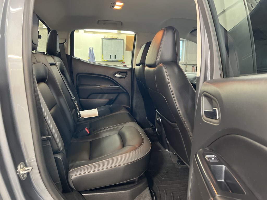 2022 GMC Canyon AT4 - Leather