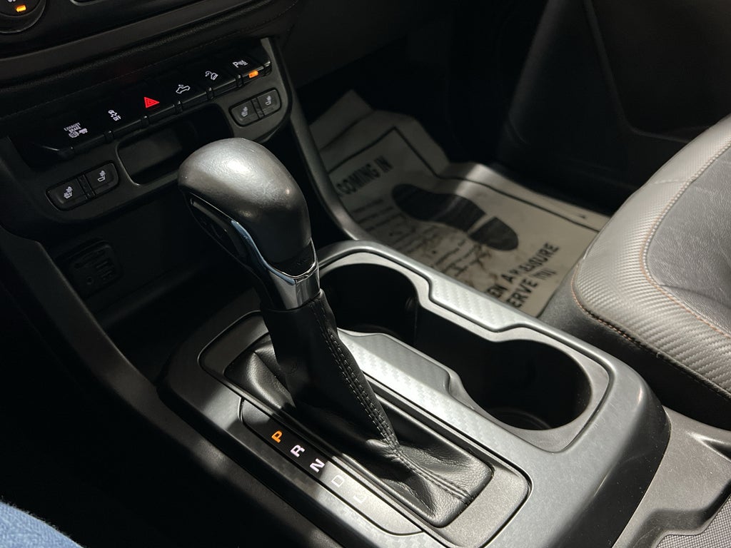 2022 GMC Canyon AT4 - Leather