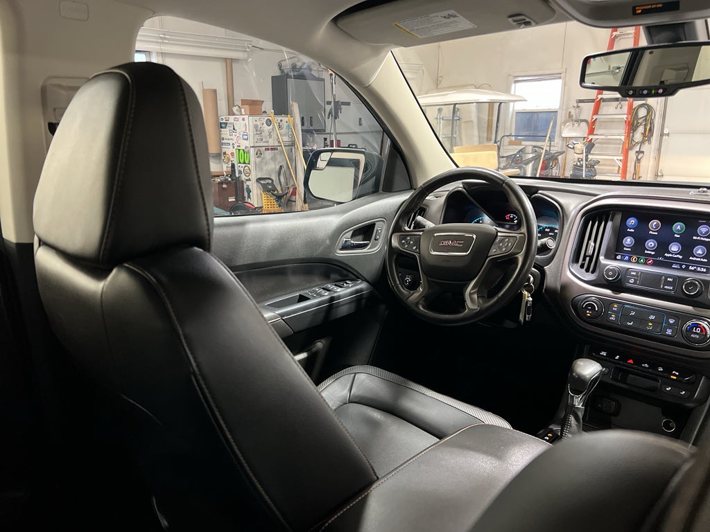 2022 GMC Canyon AT4 - Leather