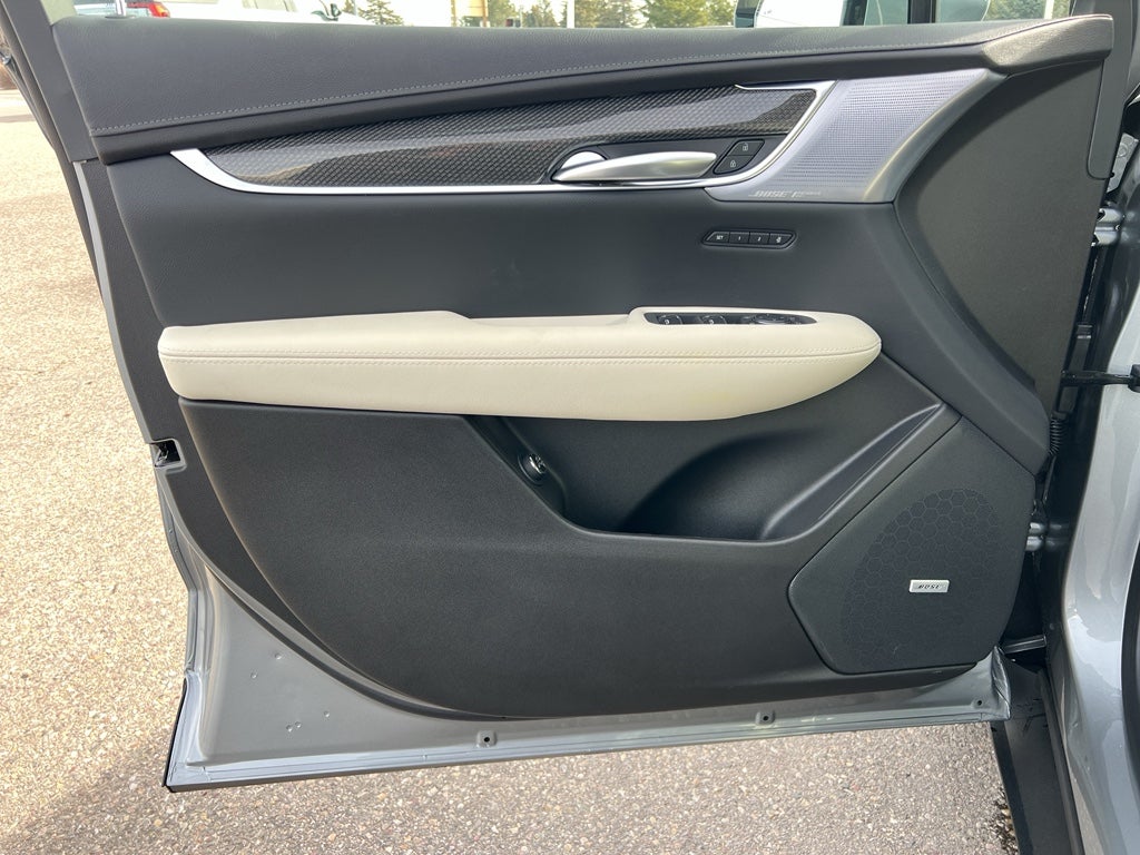 2026 Cadillac XT5 Sport