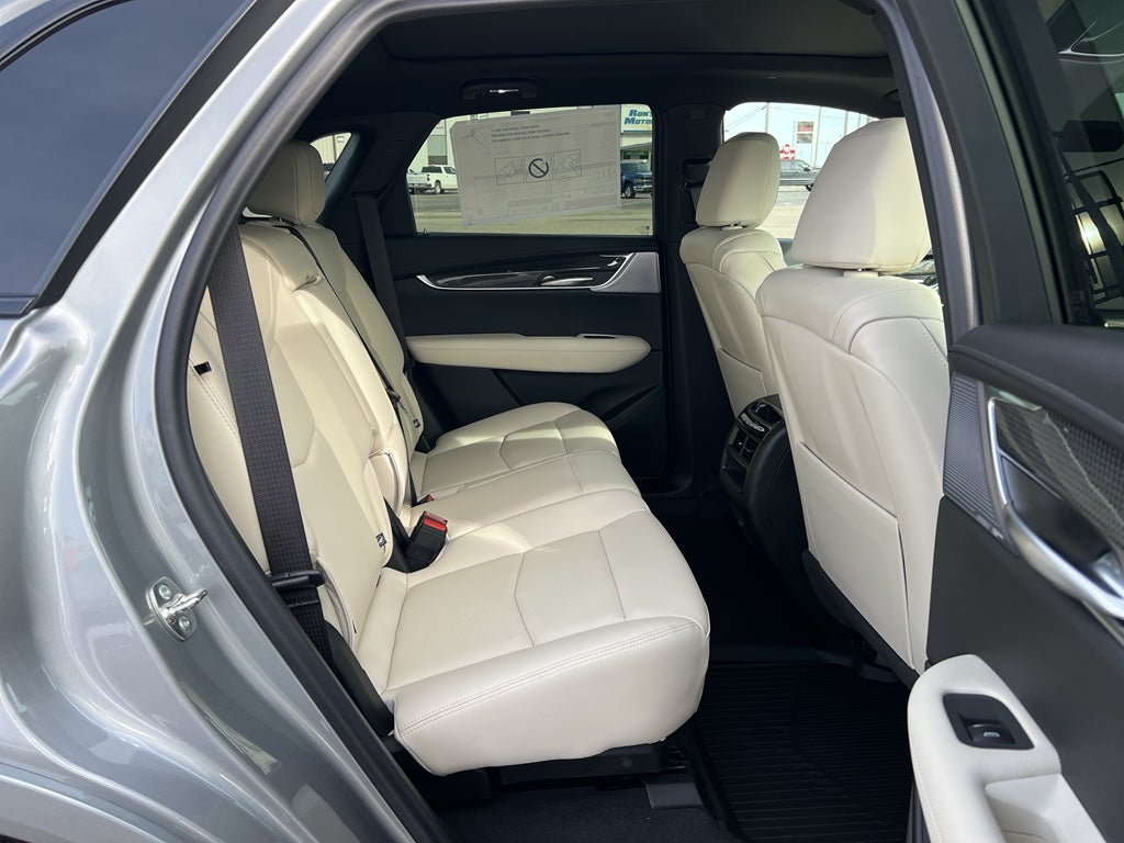 2026 Cadillac XT5 Sport