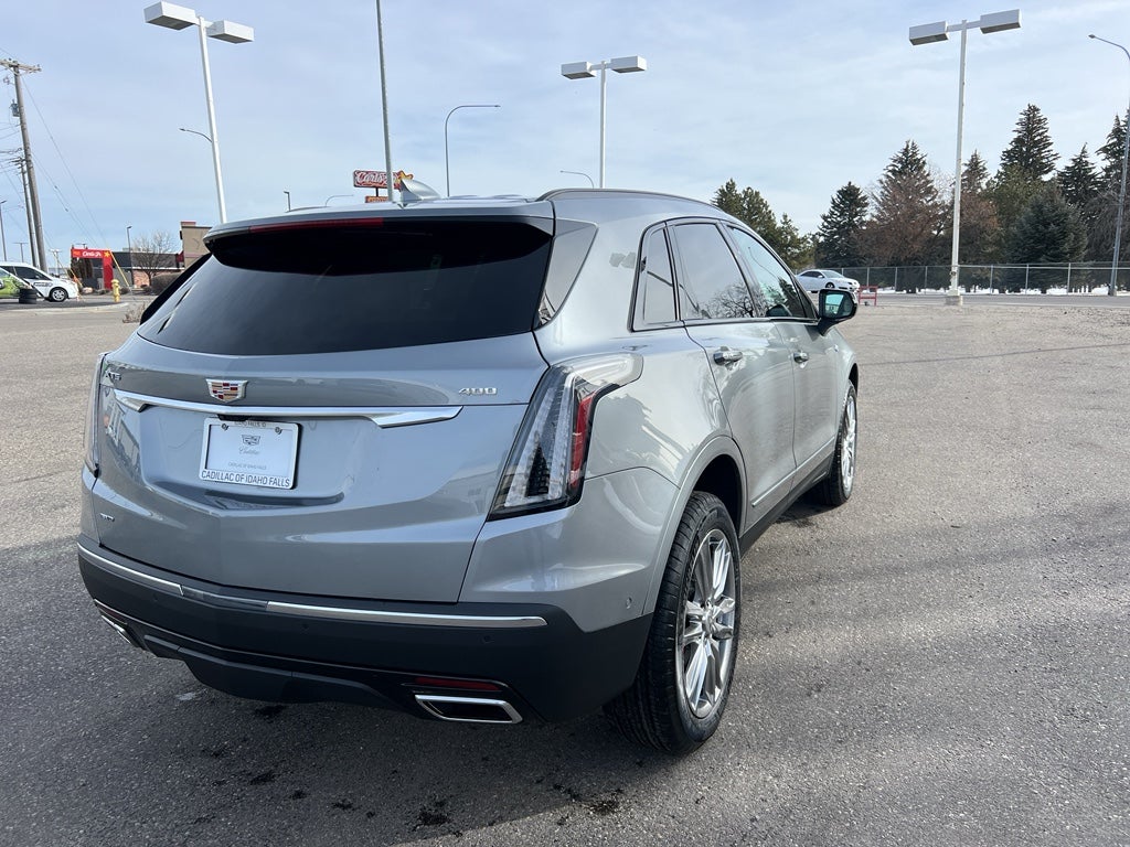 2026 Cadillac XT5 Sport