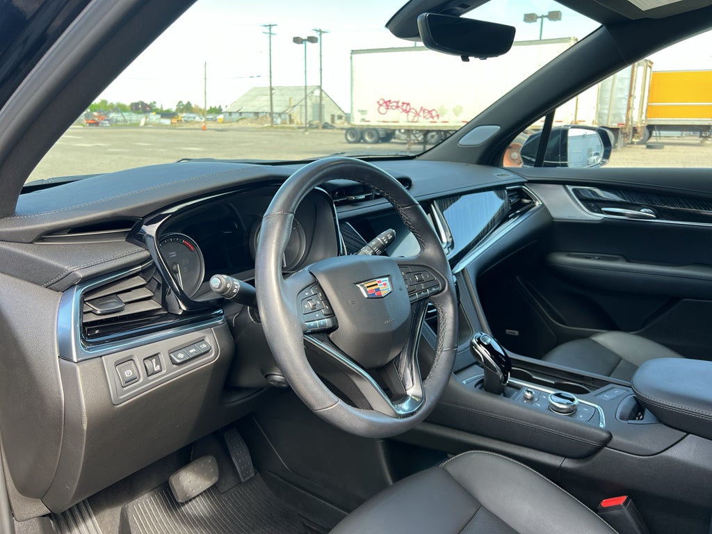 2024 Cadillac XT6 Premium Luxury