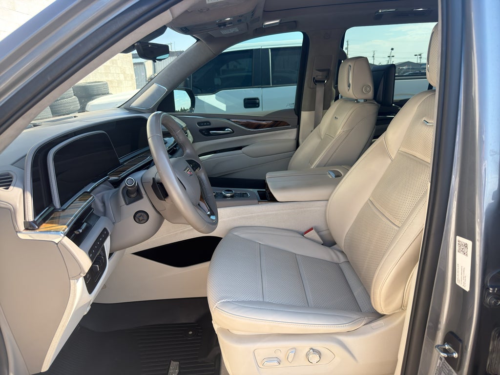 2022 Cadillac Escalade Sport Platinum