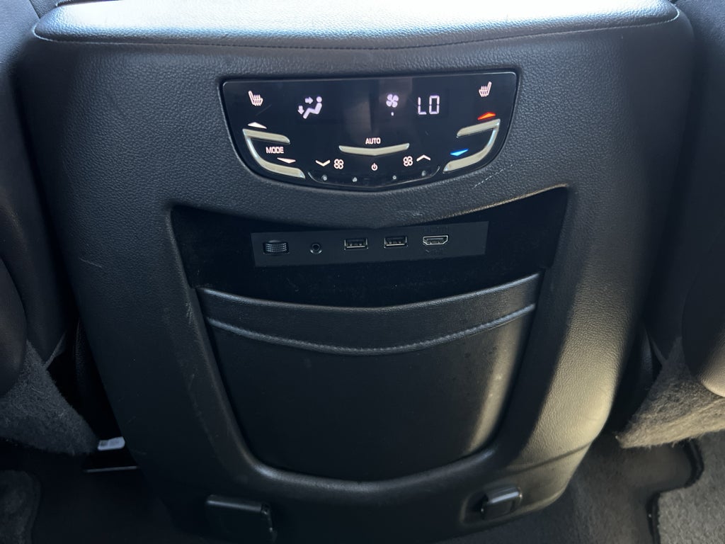 2019 Cadillac Escalade ESV Luxury