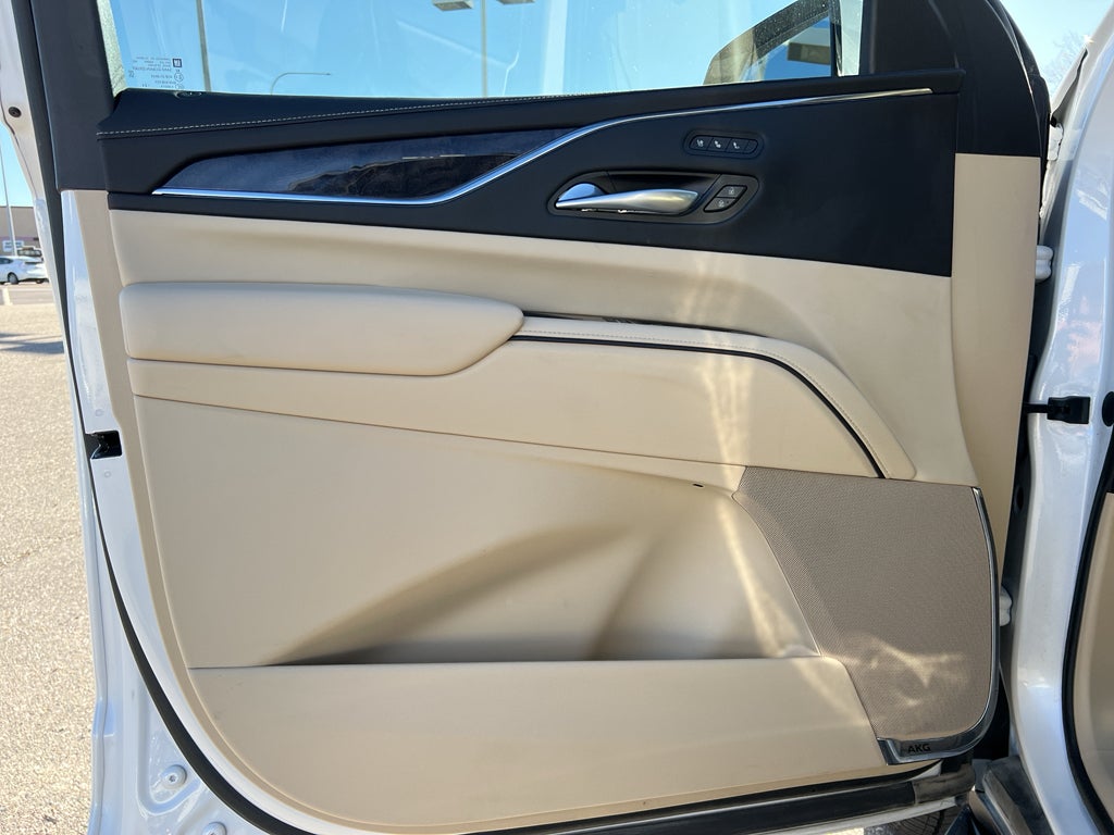 2023 Cadillac Escalade ESV Premium Luxury