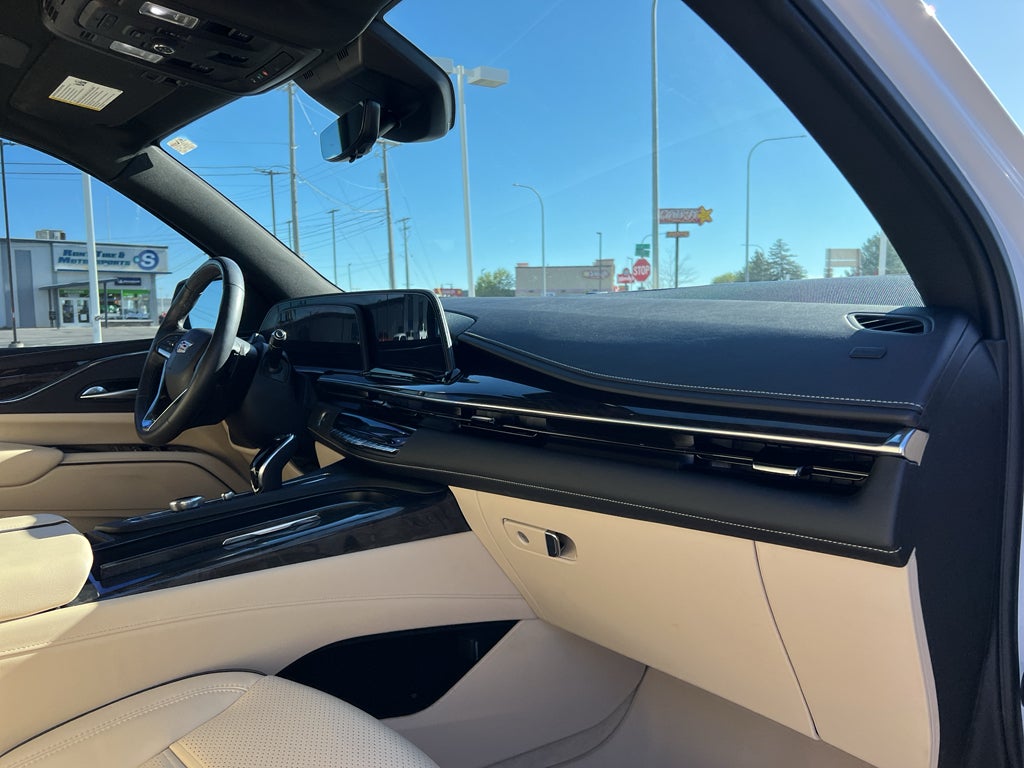 2023 Cadillac Escalade ESV Premium Luxury