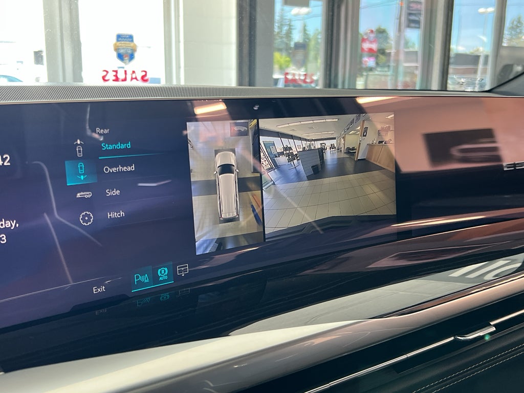 2026 Cadillac Escalade ESV Sport