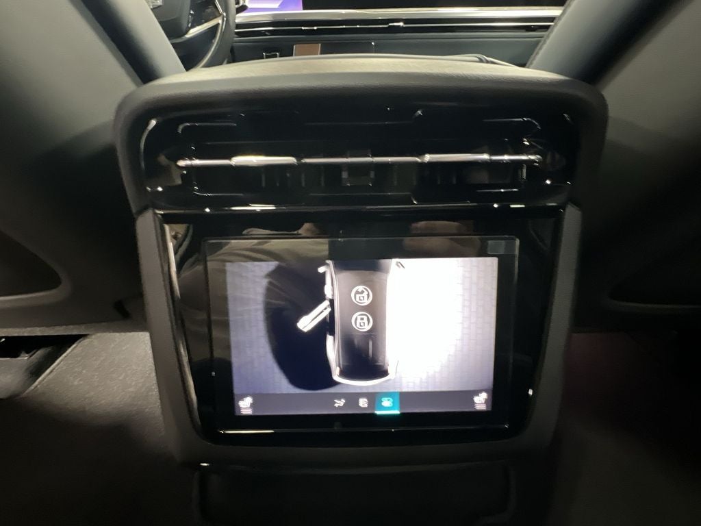 2025 Cadillac ESCALADE IQ Luxury 2