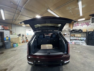 2025 Cadillac ESCALADE IQ Luxury 2