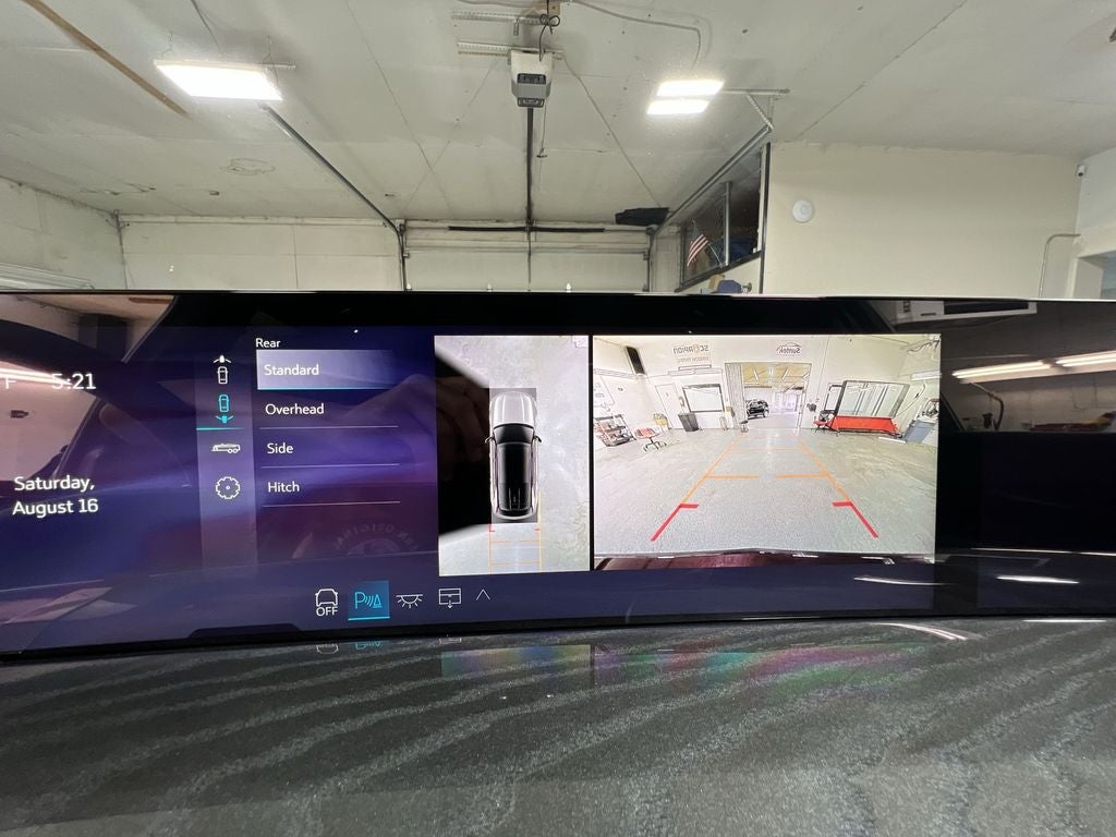 2025 Cadillac ESCALADE IQ Sport 2