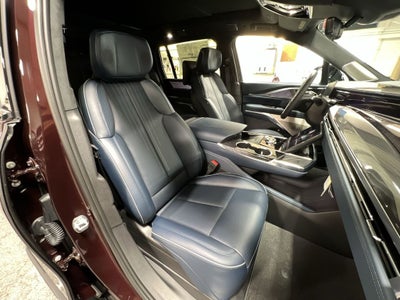 2025 Cadillac ESCALADE IQ Sport 2