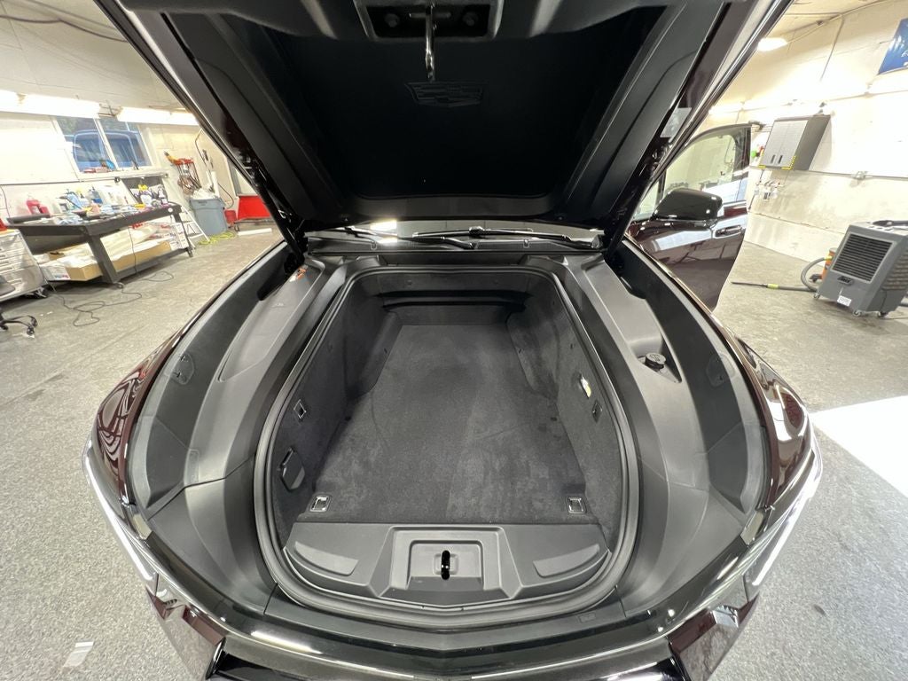 2025 Cadillac ESCALADE IQ Sport 2