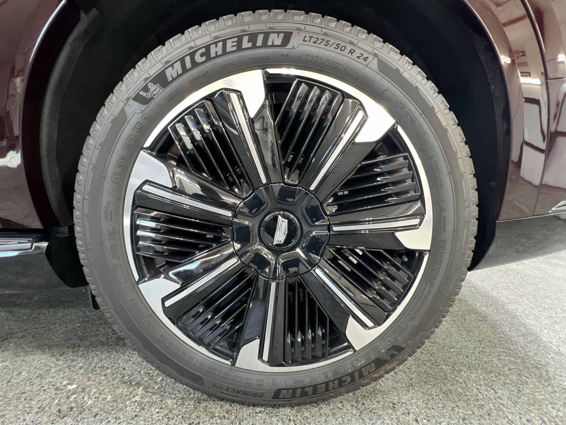 2025 Cadillac ESCALADE IQ Sport 2