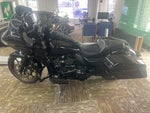 2022 HARLEY DAVIDSON ROAD GLIDE Base