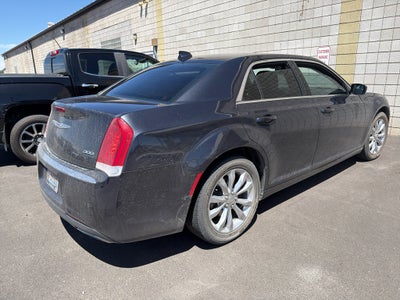 2018 Chrysler 300 Touring L AWD