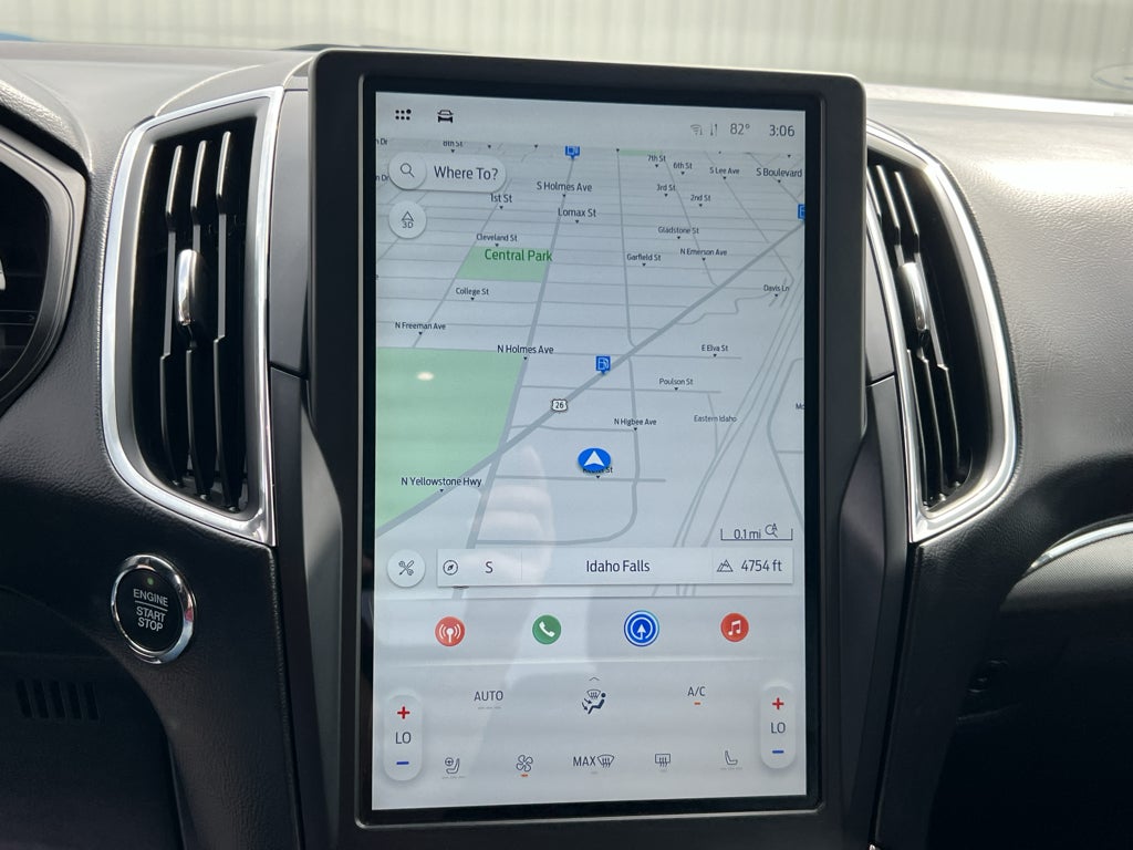2022 Ford Edge Titanium