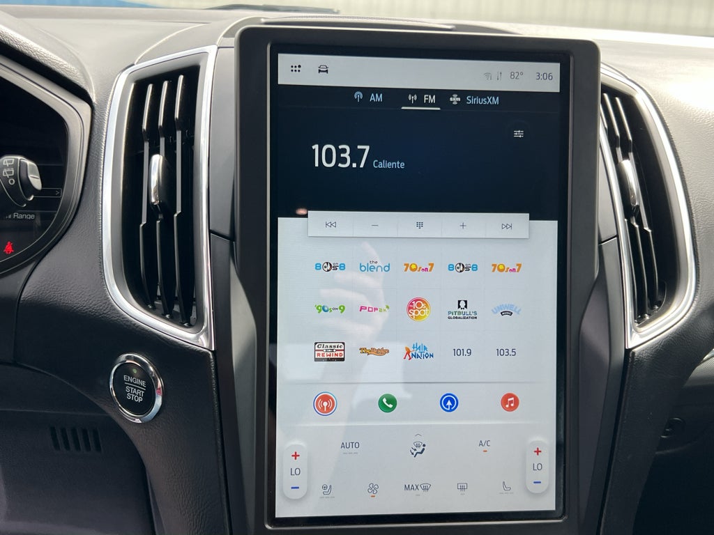 2022 Ford Edge Titanium