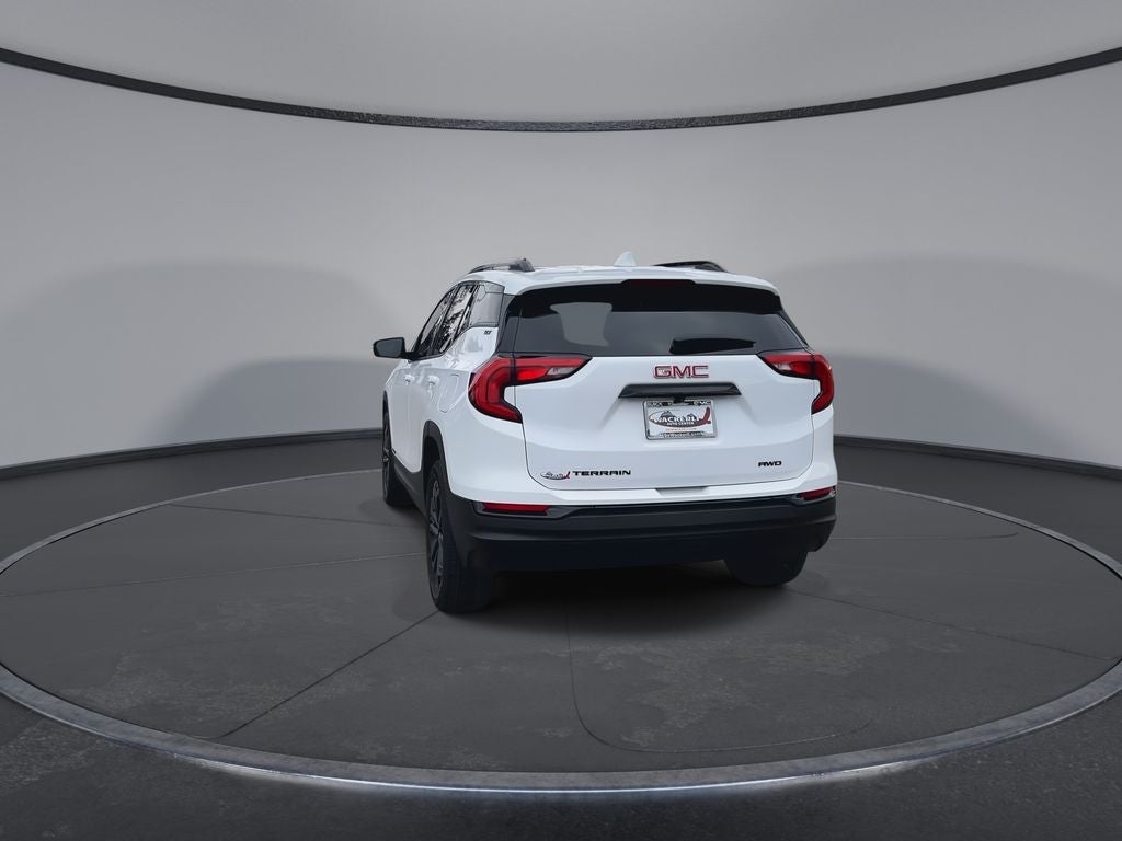 2021 GMC Terrain SLT