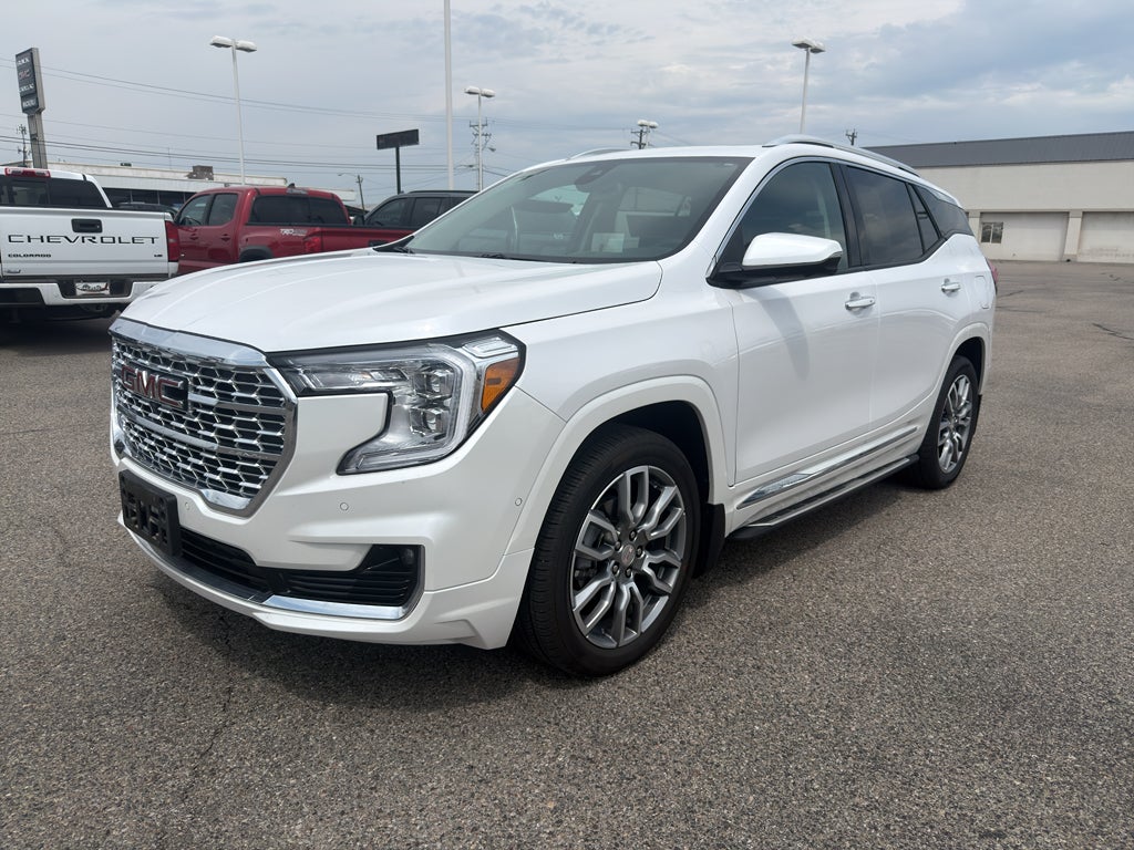 2024 GMC Terrain Denali