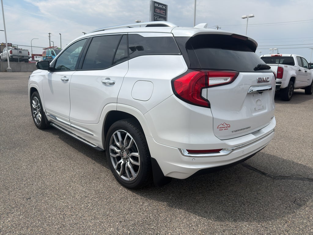 2024 GMC Terrain Denali