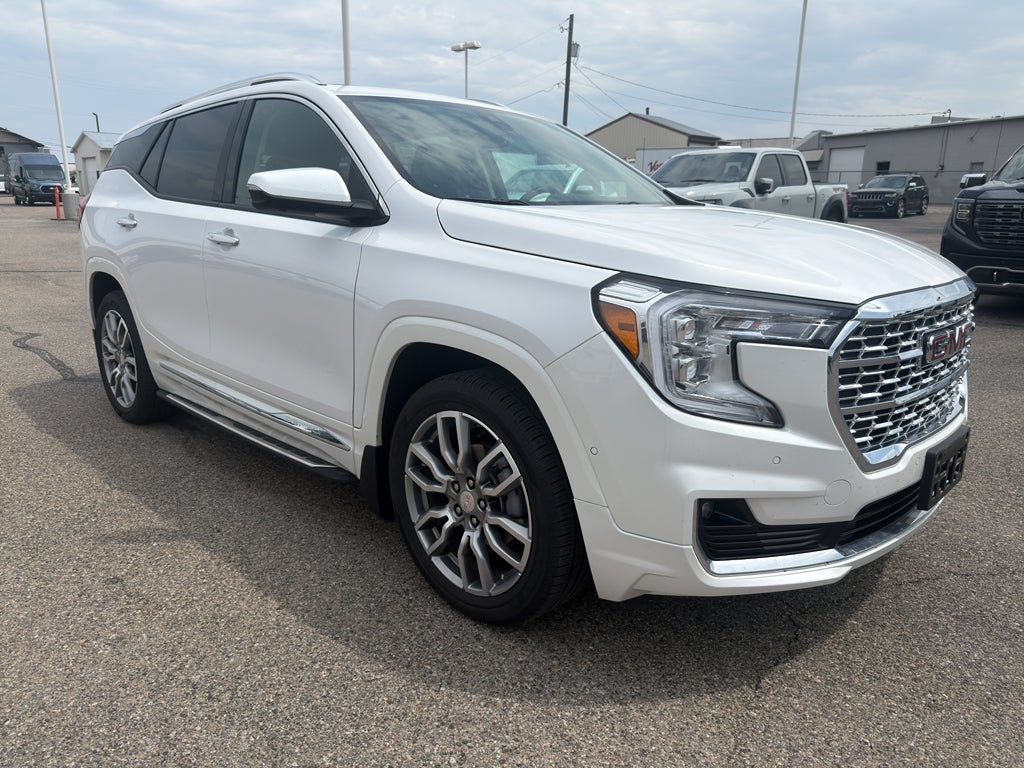 2024 GMC Terrain Denali