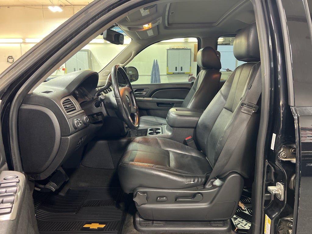 2013 Chevrolet Avalanche LT