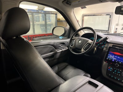 2013 Chevrolet Avalanche LT