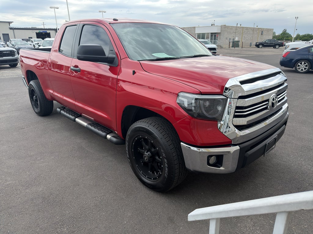 2016 Toyota Tundra SR5 5.7L V8