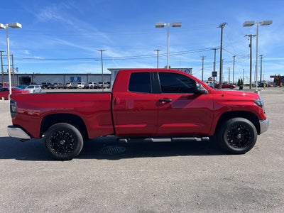 2016 Toyota Tundra SR5 5.7L V8