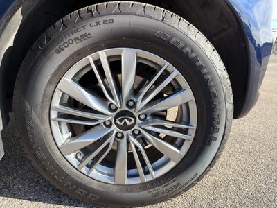 2021 INFINITI QX80 LUXE AWD