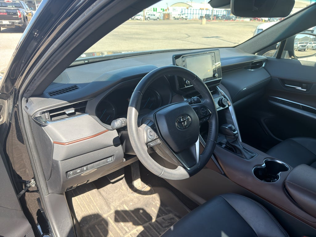 2022 Toyota Venza XLE