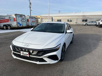 2024 Hyundai Elantra Limited