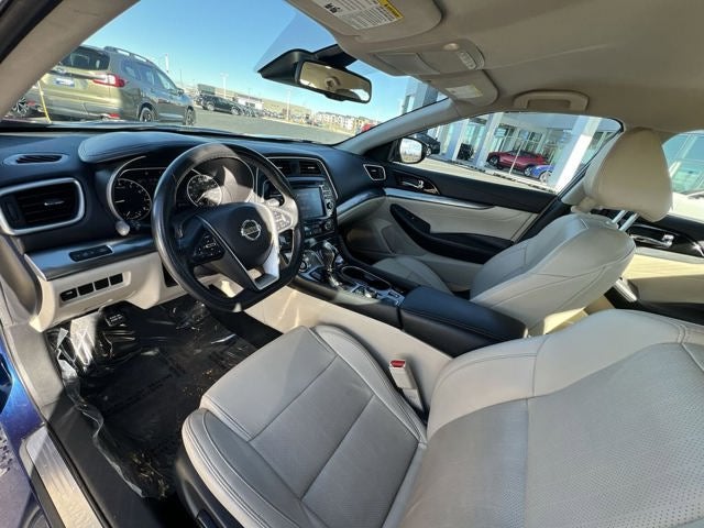 2020 Nissan Maxima SV