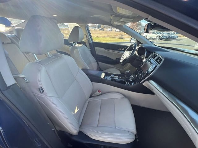 2020 Nissan Maxima SV