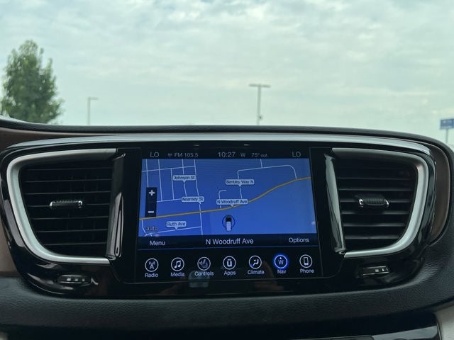 2017 Chrysler Pacifica Touring-L