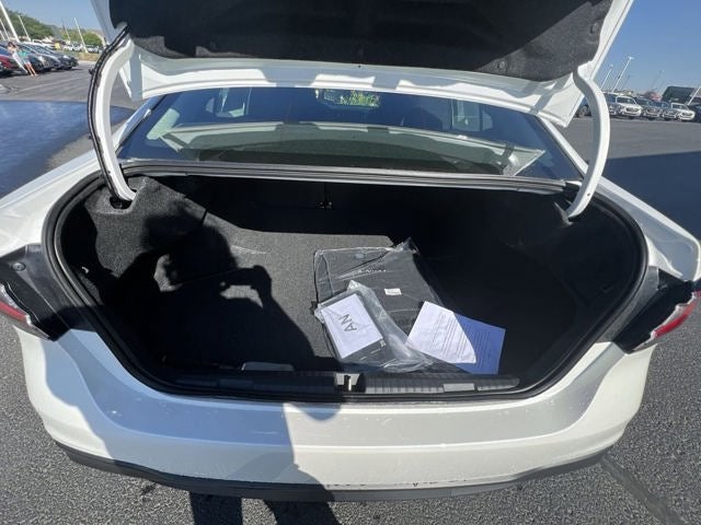 2025 Subaru Legacy Base