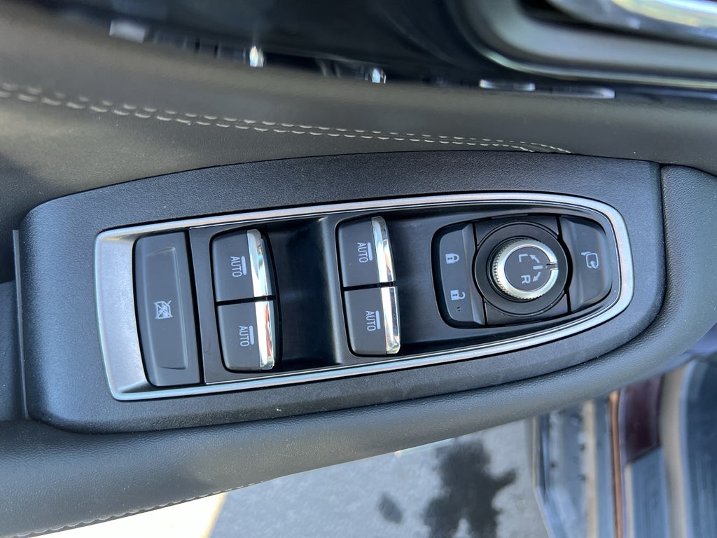 2025 Subaru Outback Touring XT