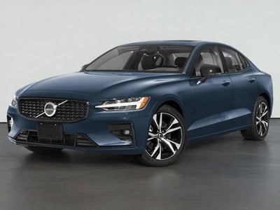 2024 Volvo S60 Core Dark Theme