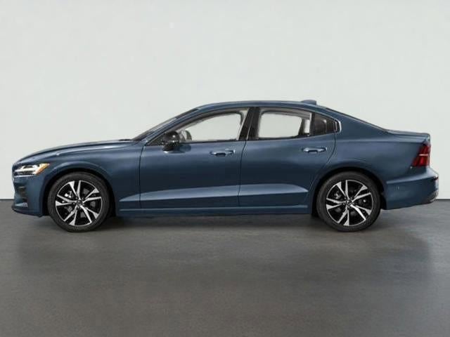 2024 Volvo S60 Core Dark Theme